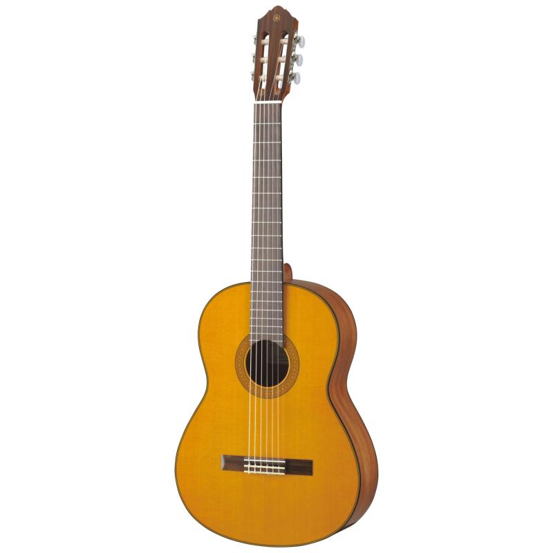 Классическая гитара YAMAHA CG142C 4/4